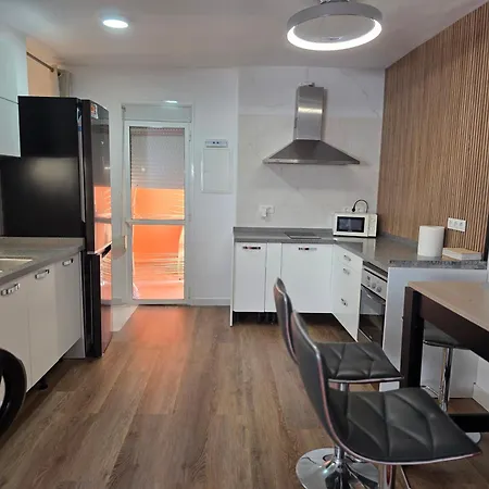 Duplex Centro 3 * 푸엔히롤라
